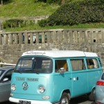 VW combi à la plage la Côte des Basques